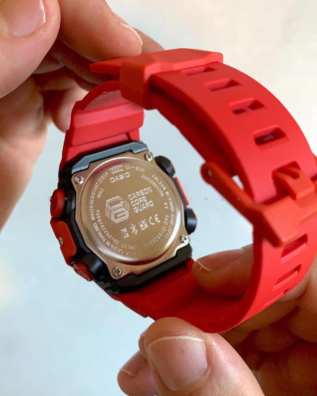 G-SHOCK ROTE