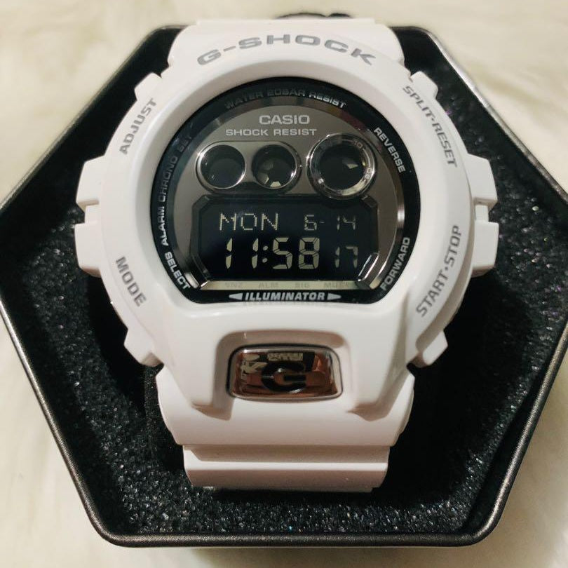 G-SHOCK WHITE